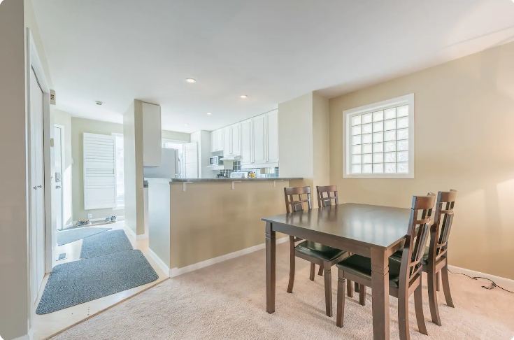 Two Storey Downtown Townhouse