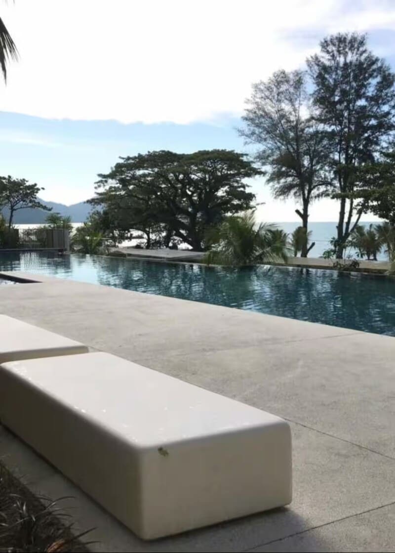 Batu Ferringhi Beach Suite