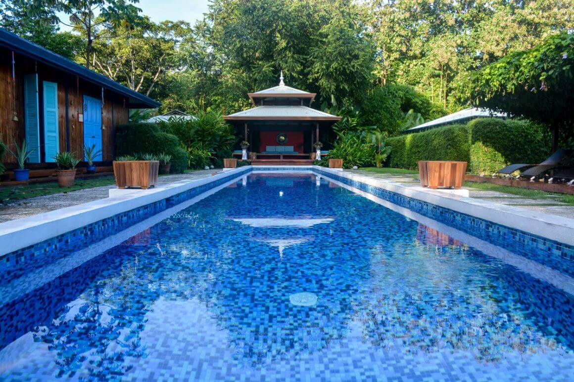 blue-osa-big-pool