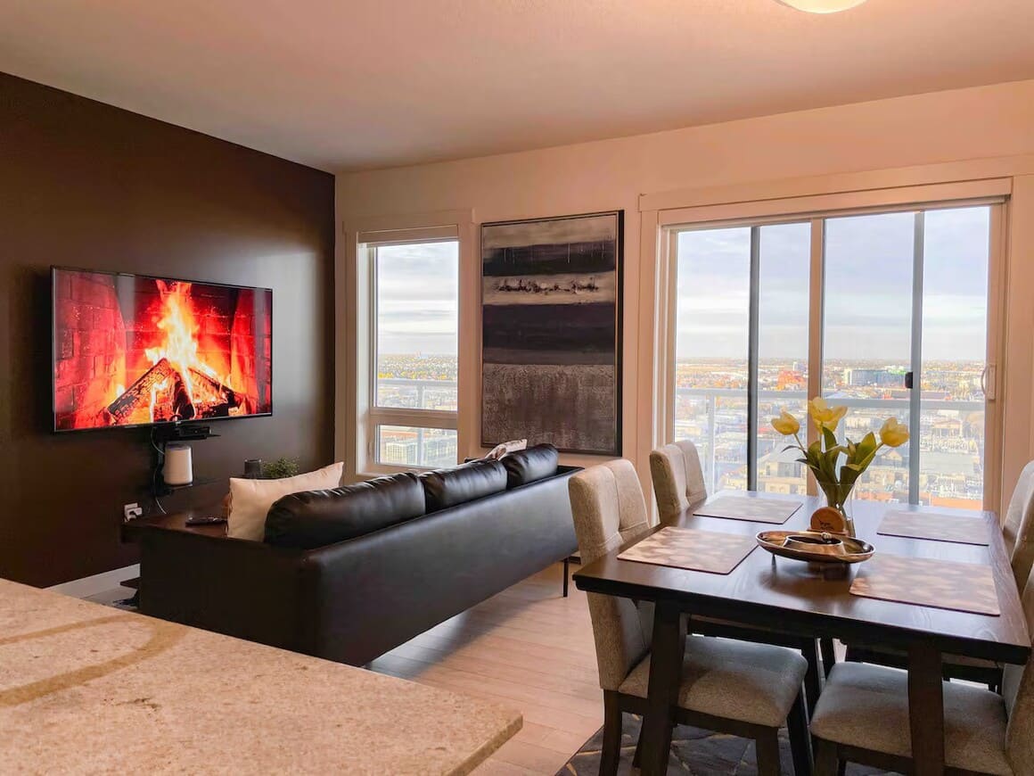 Executive Condo Downtown
