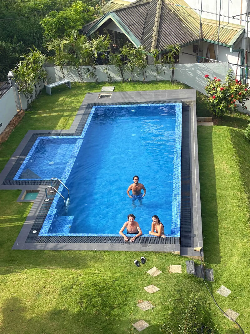 kandy krush hostel 
