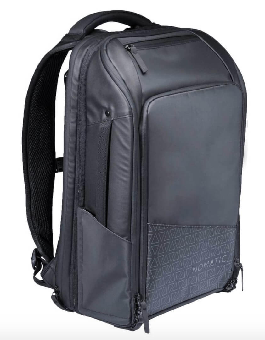 backpack allowed as hand luggage