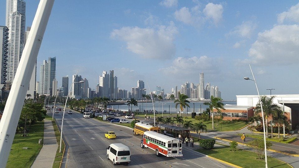 Is it safe to drive in Panama?