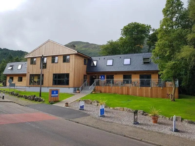 the best hostels in fort william