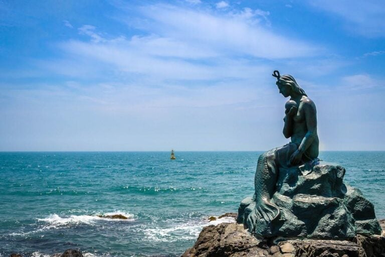 11 BEST Places to Visit in Busan