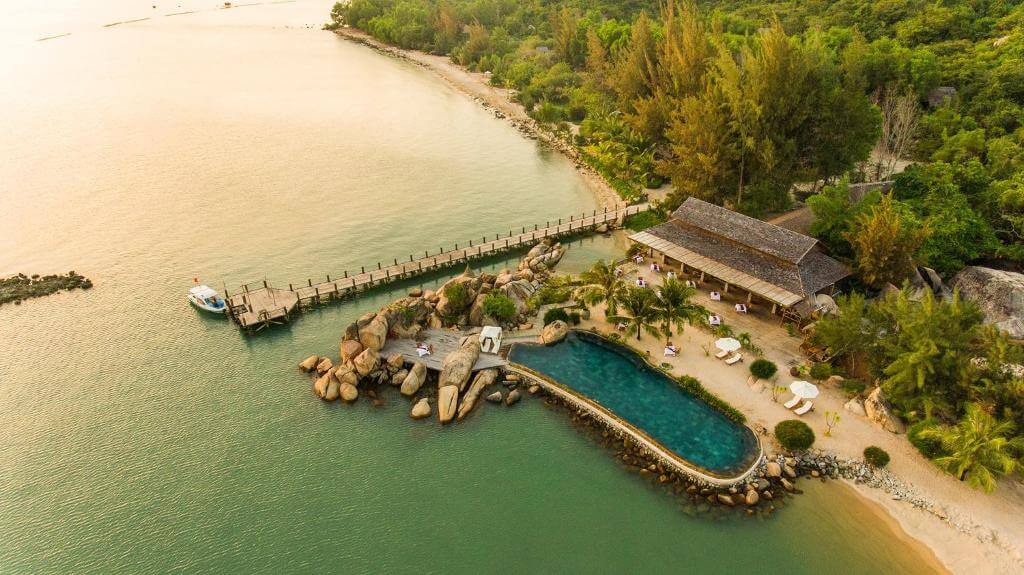 LAlya Ninh Van Bay