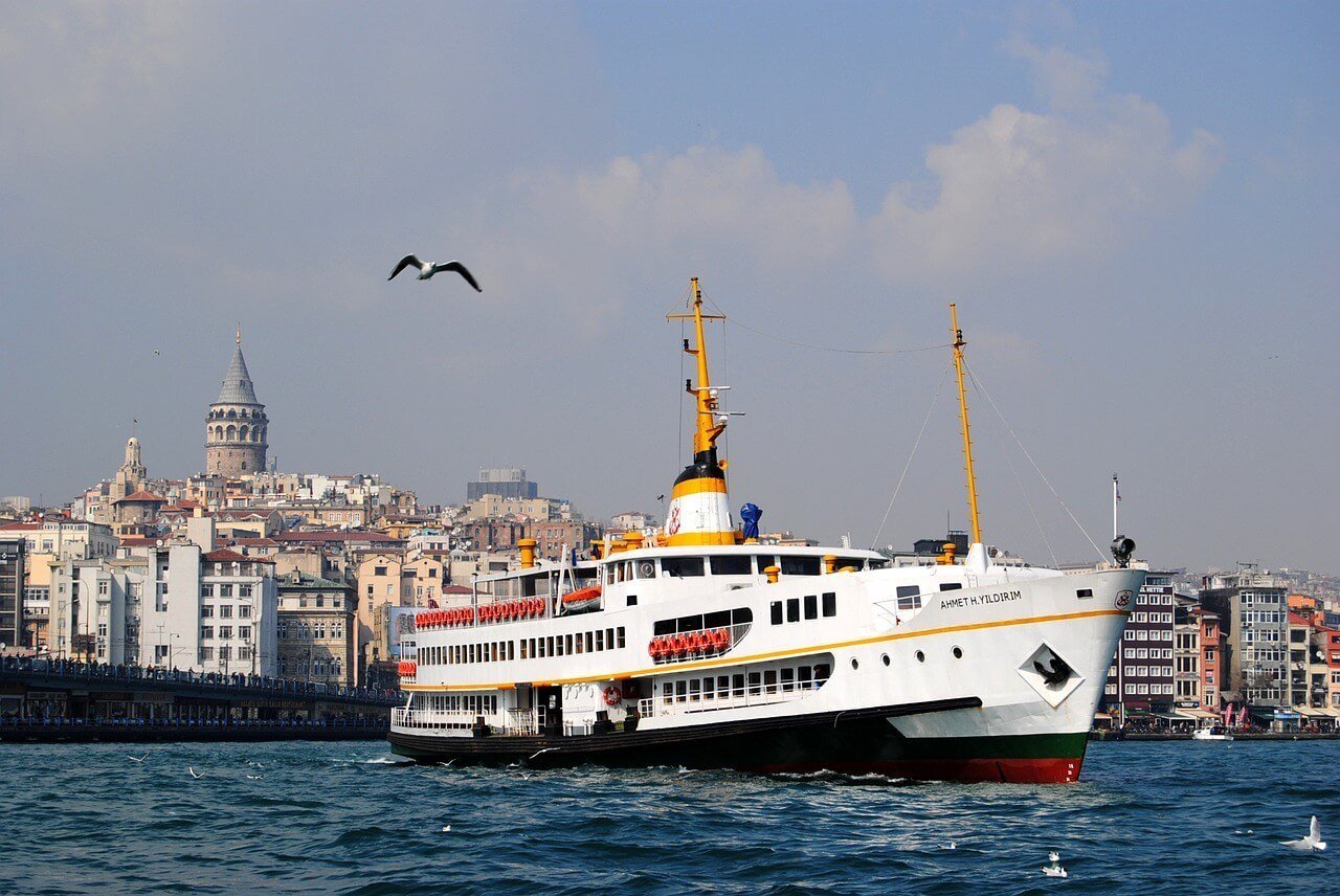 getting around istanbul with the ferry