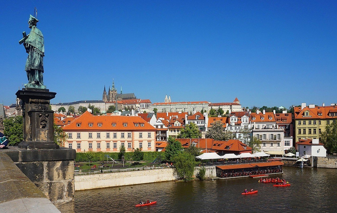 is Prague expensive to visit