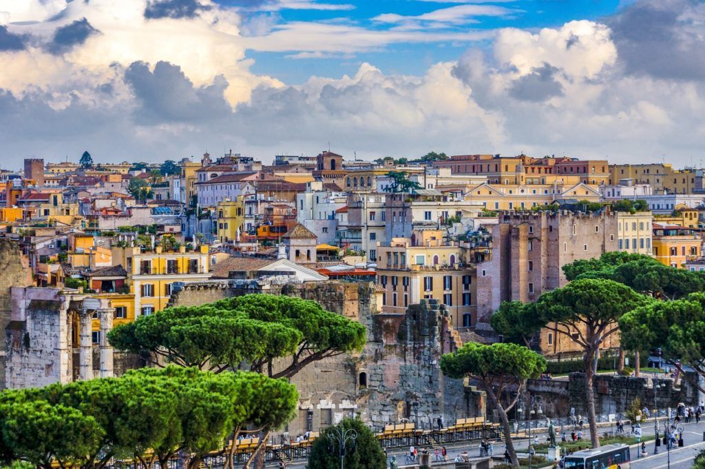 tips to save money in rome