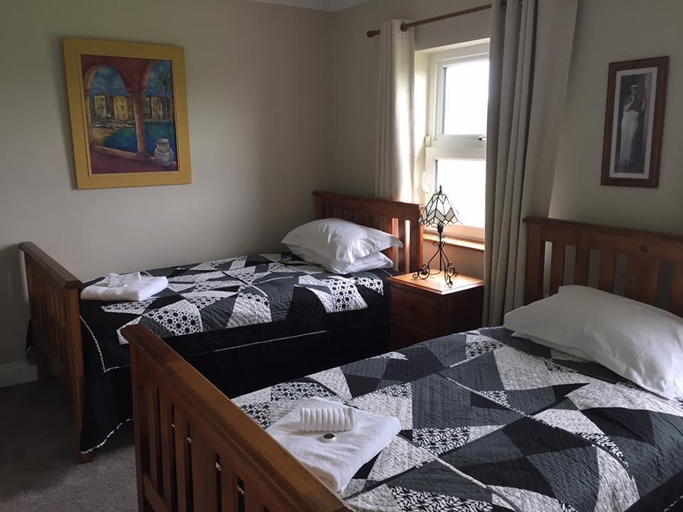 (Lyntom House BnB) best hostels in Limerick