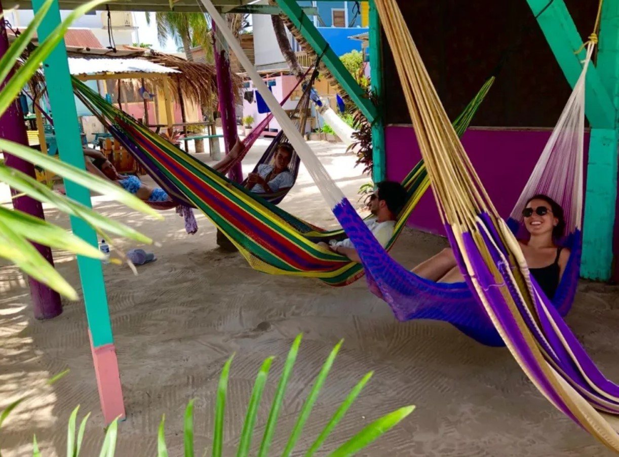 the best hostel in belize