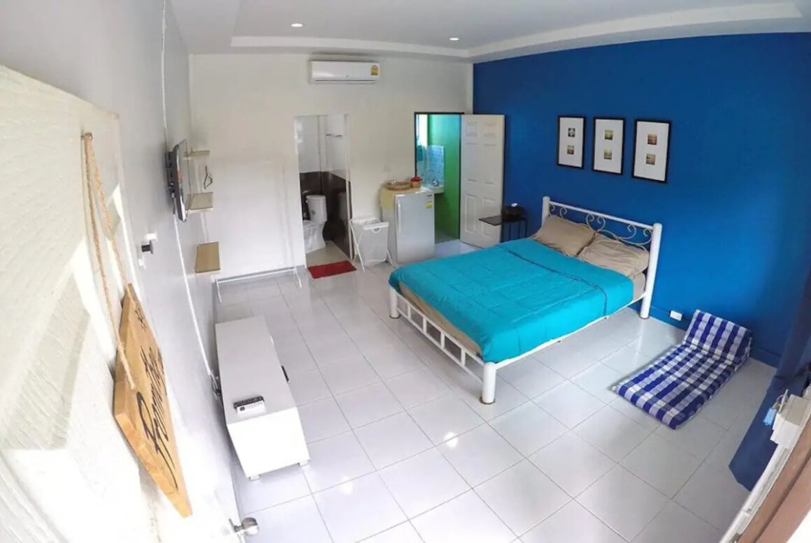 Budget Double room near Nai Harn Beach