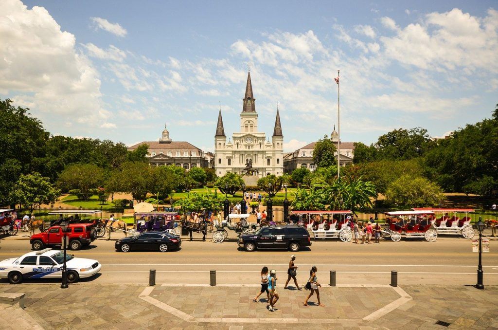 Is it safe to drive in New Orleans