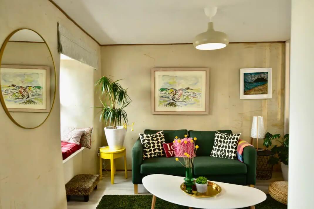 Lovely Apartment in Middle of Town