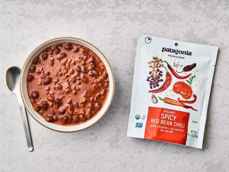 10 BEST Backpacking Meals (for Adventuring in 2023) - Patagonia Provisions Spicy ReD Bean Chili 773x580
