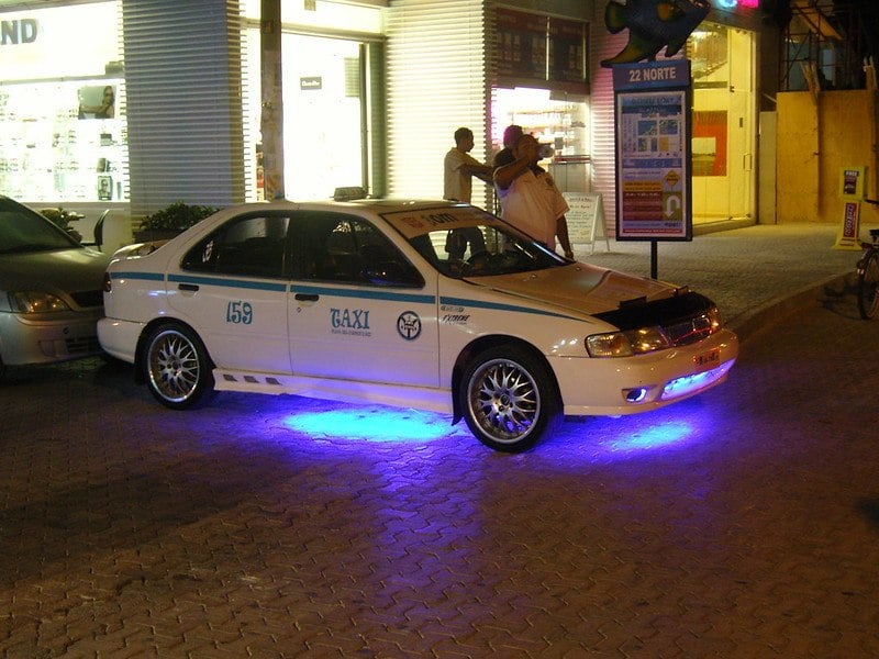 Are taxis safe in Playa del Carmen