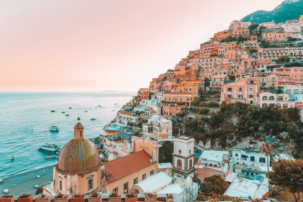 the best time to travel to italy
