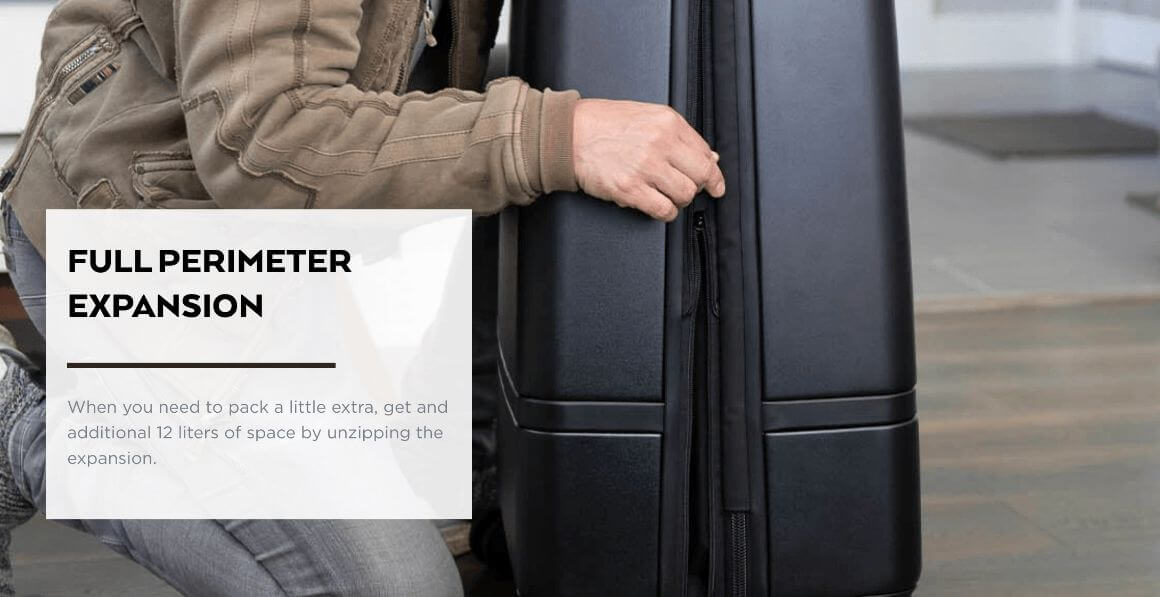 However, if you want to cash in on 12 liters of even more space, the suitcase's expansion can be unzipped in a matter of seconds!
