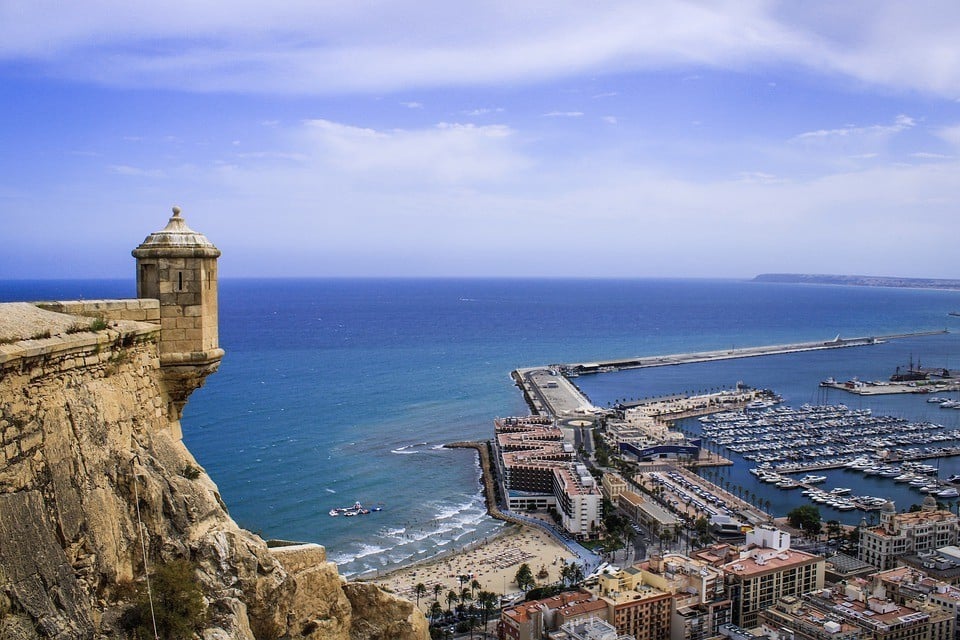 best hostels in alicante