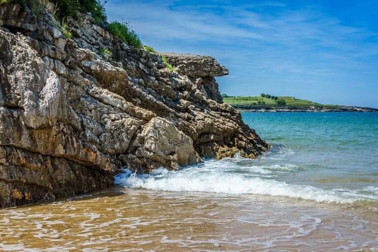 The 5 Best Hostels in Santander