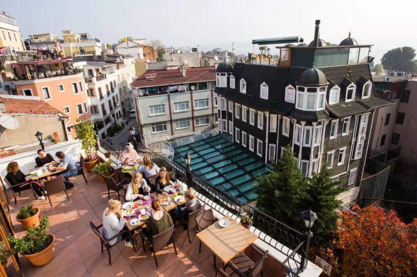 the best hostels in Istanbul