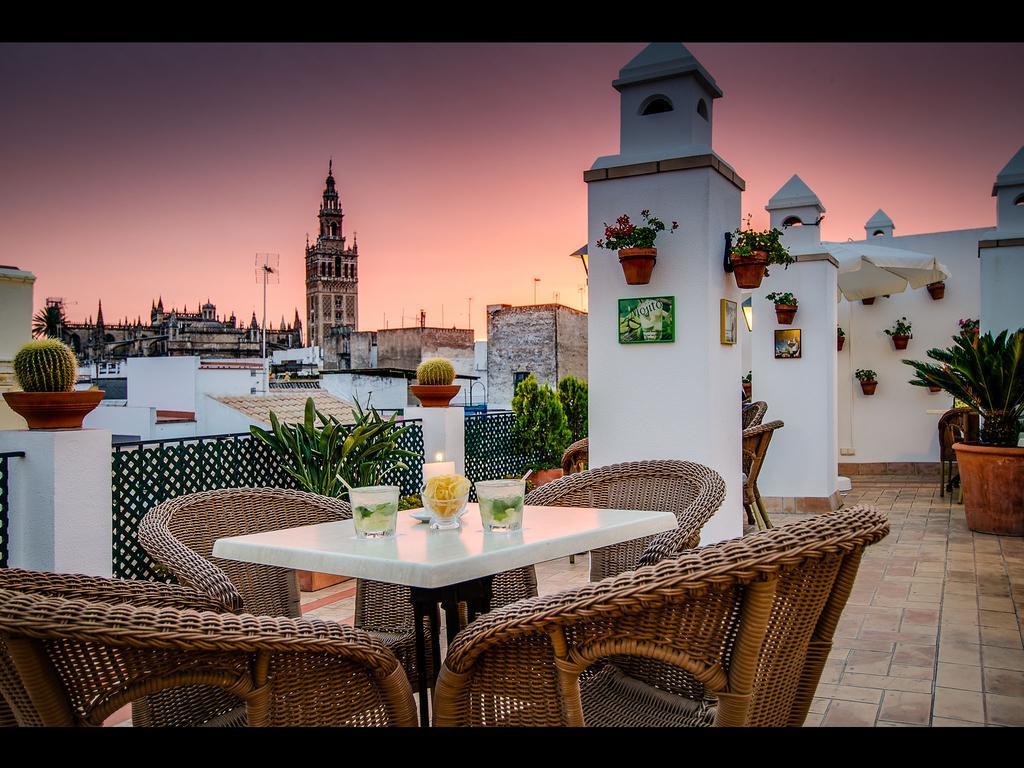 where to stay in Seville