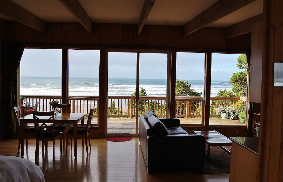 Newport Oceanfront Cottage