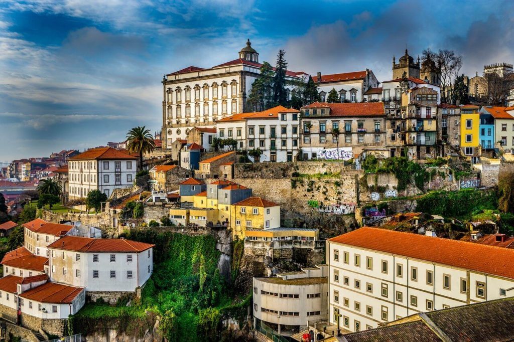 Porto Airbnb B