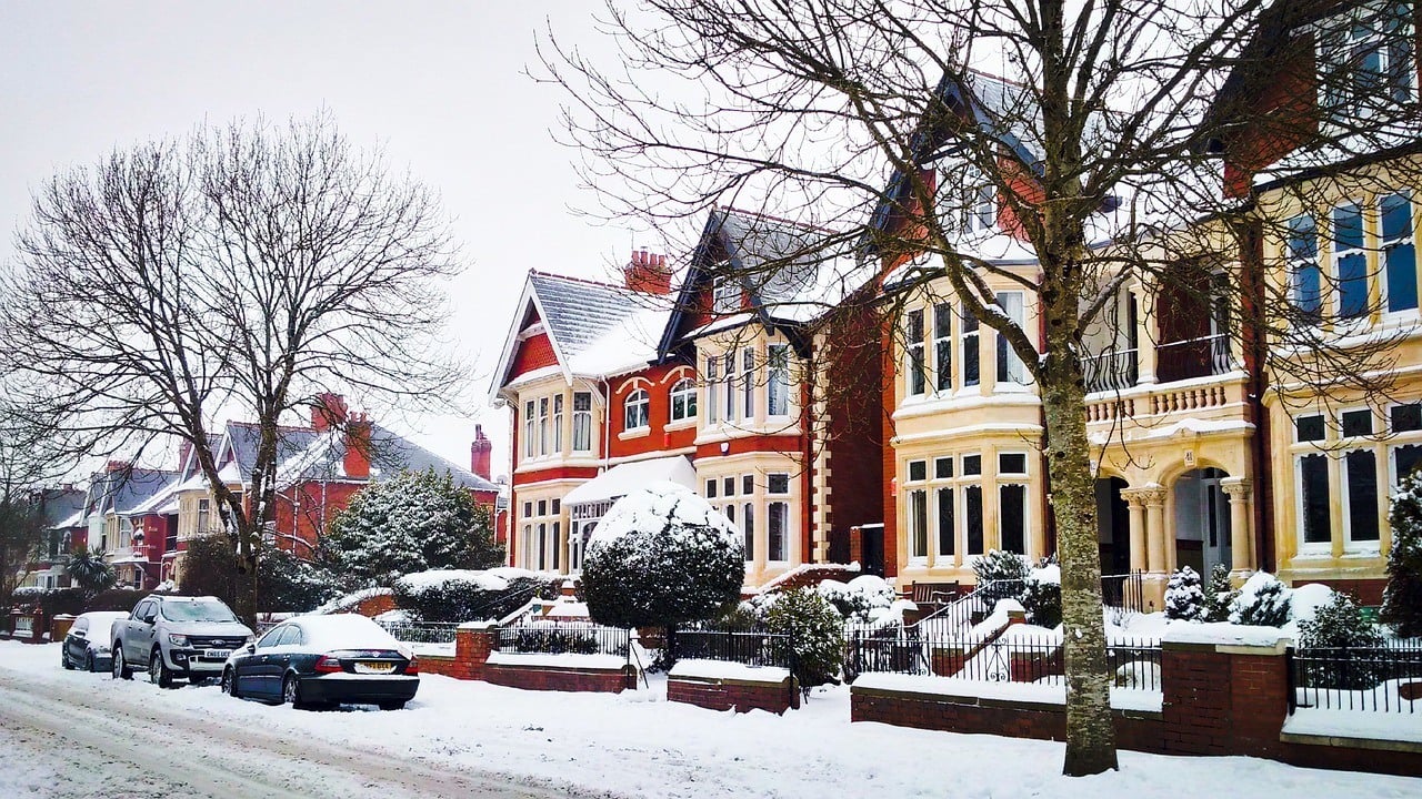 Staying at a Bed and Breakfast in Cardiff