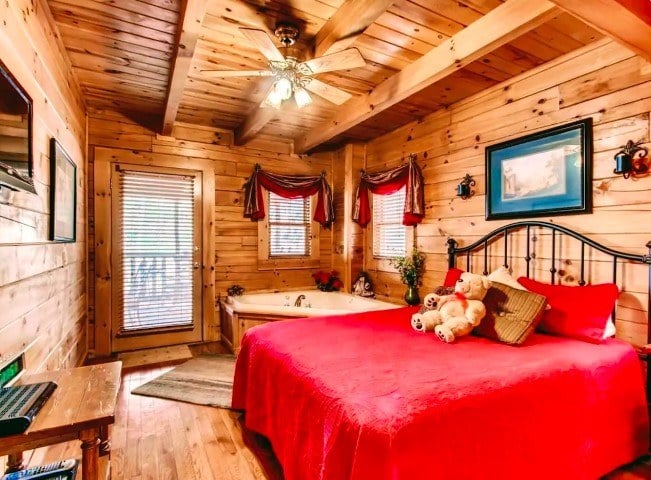 The Cuddleup Cabin, Tennessee