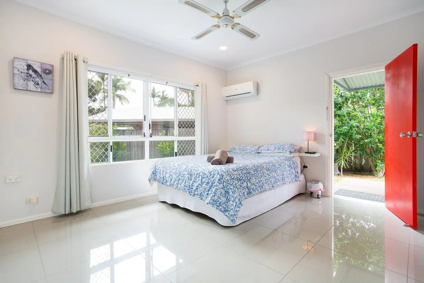 nicoles bnb best hostels in port douglas