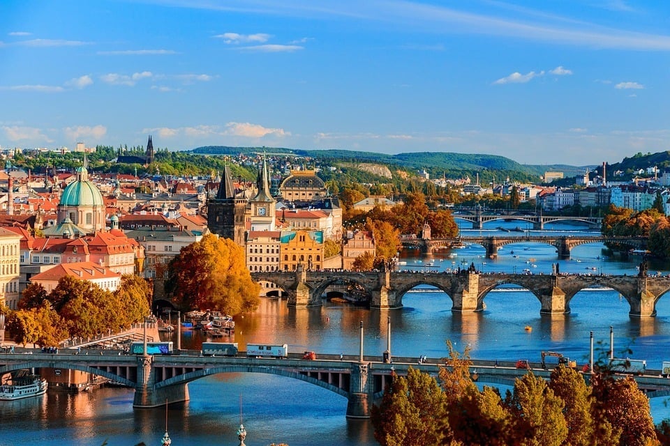 Top Safety Tips for Traveling to Prague