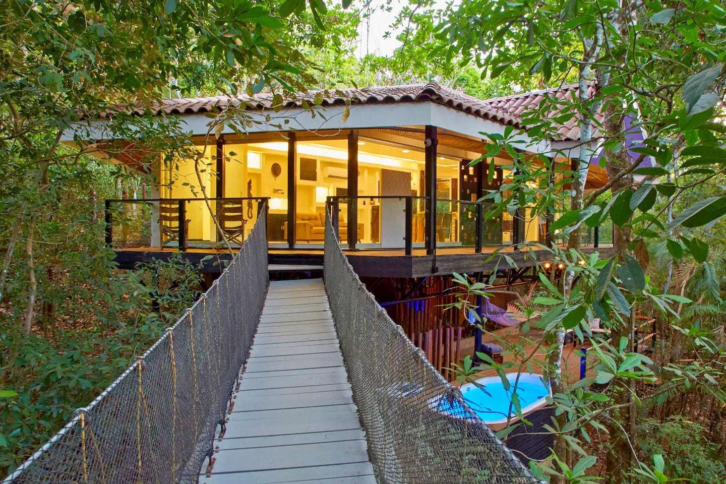 Pueblo Verde treehouse in costa rica