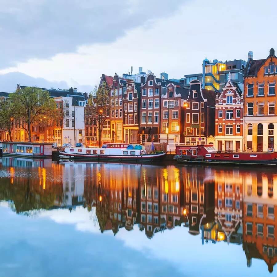 10-Day Benelux Tour of Brussels, Luxembourg, Bruges and Amsterdam
