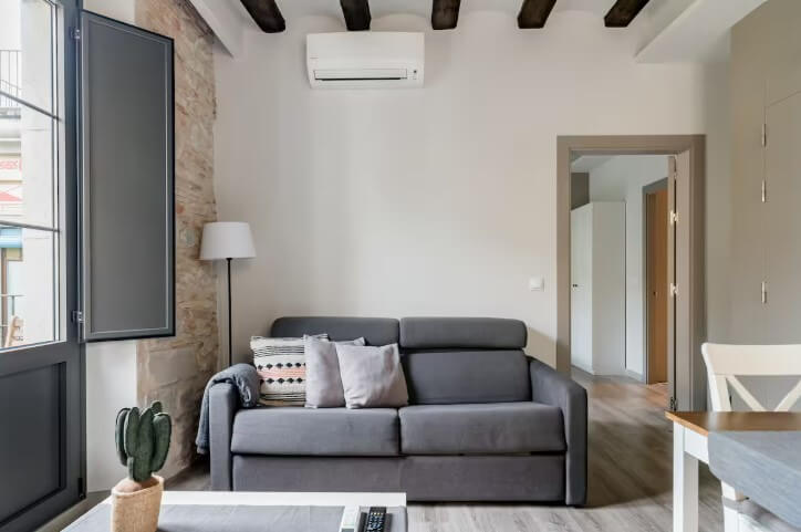 Bonaventura 4 Restored Apartment in the Heart of the City