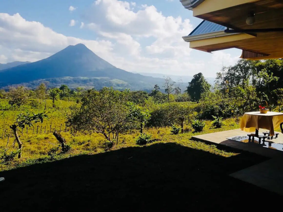 Cabana with Arenal View! Amazing resort amenities here!