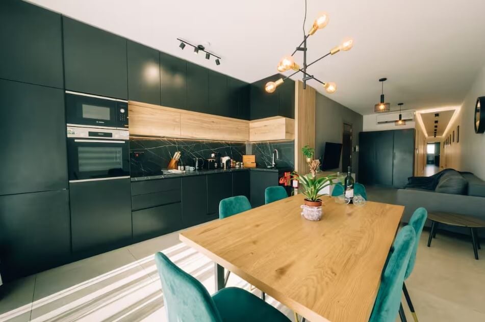 Eden Apartment