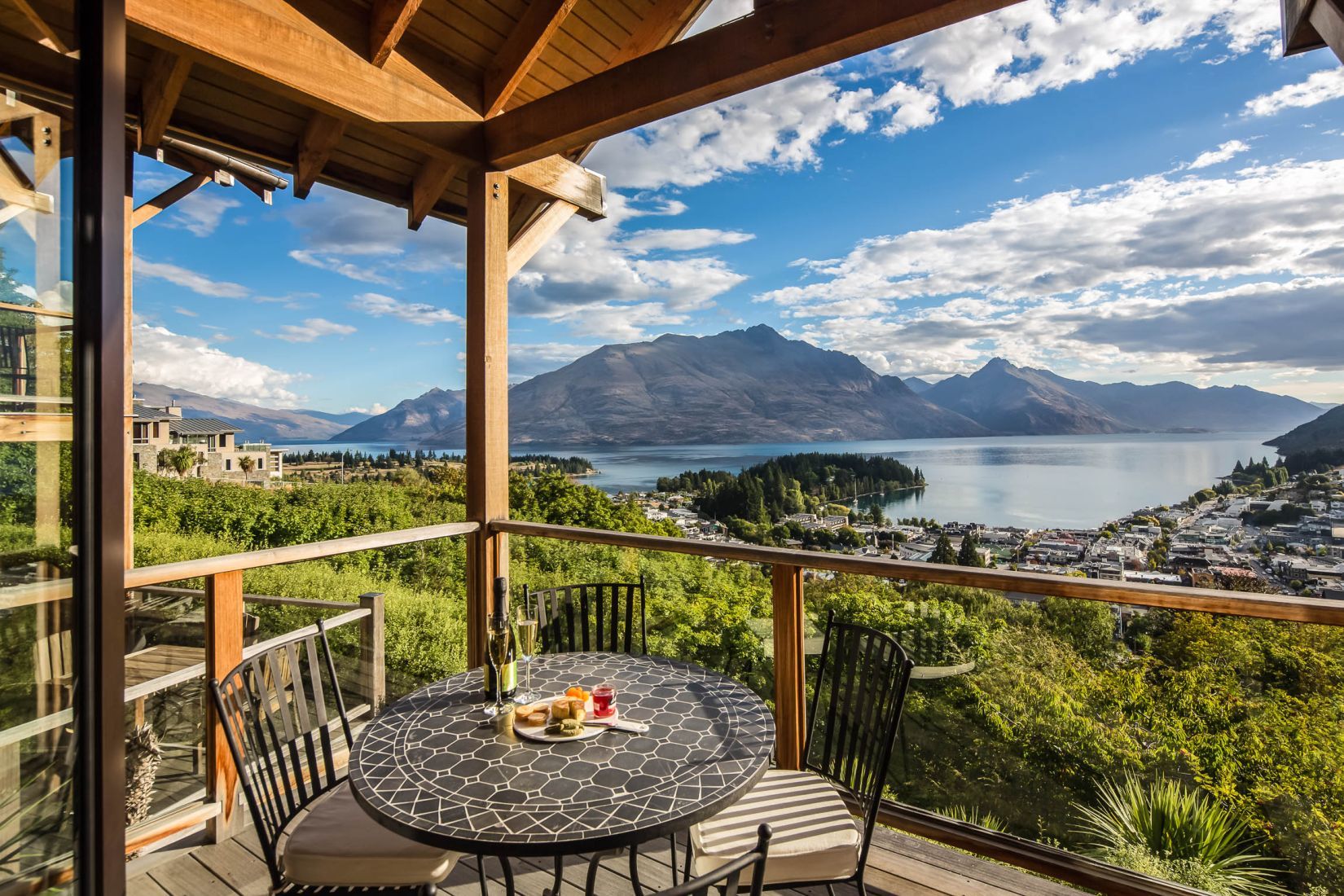 Where to Stay in New Zealand: The BEST Spots in 2020