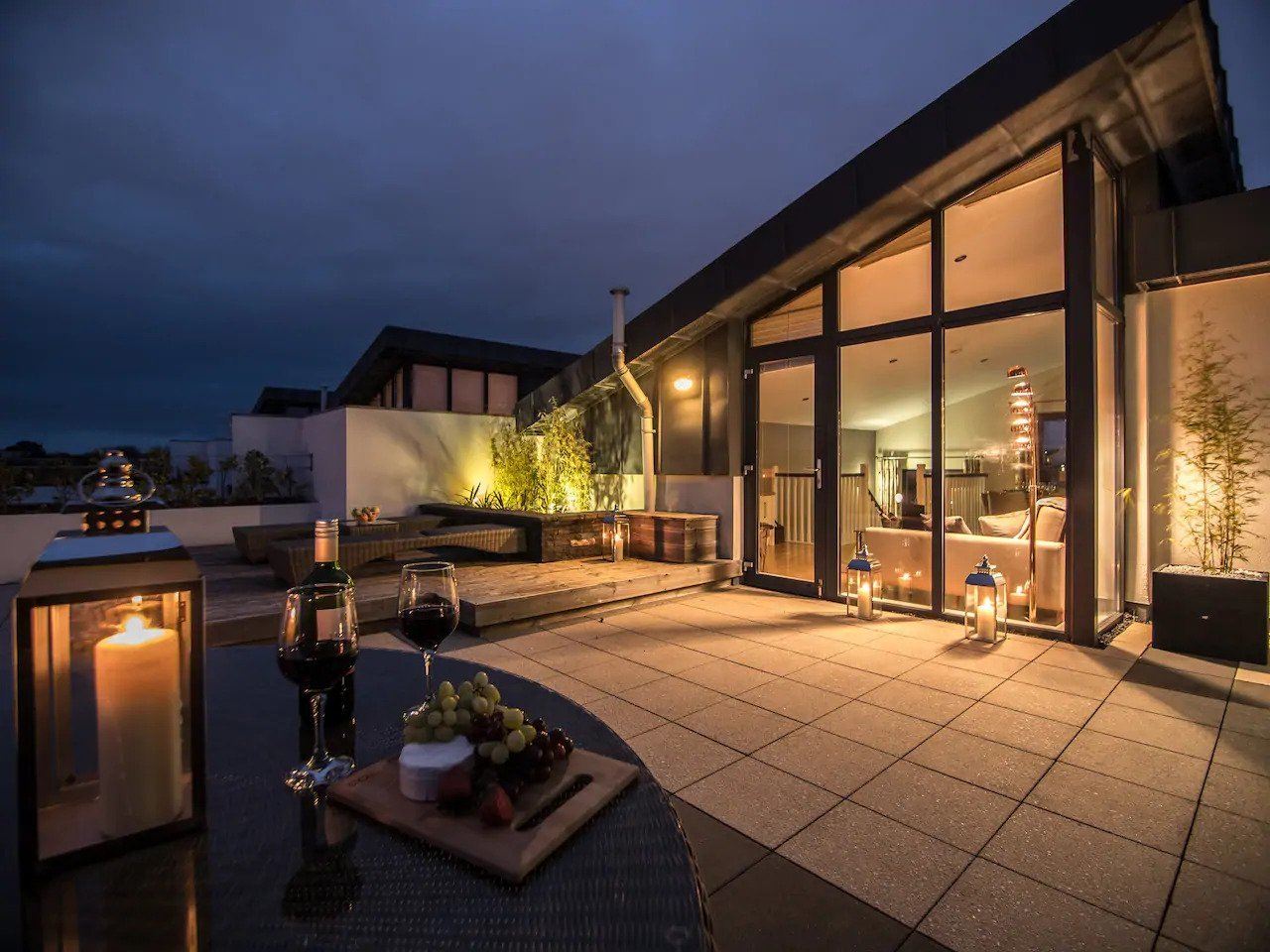 penthouse airbnb galway