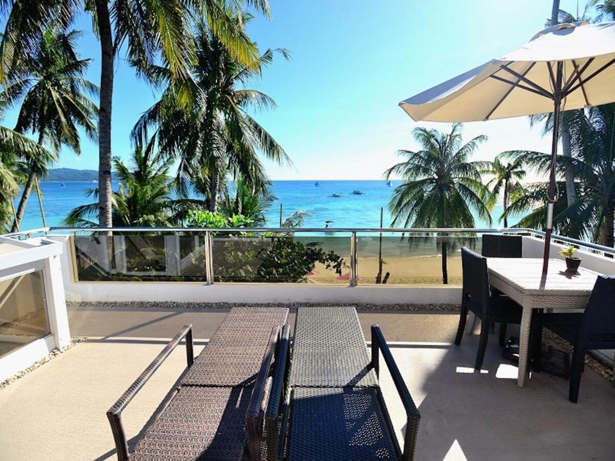 Kaiyana Boracay Beach Resort
