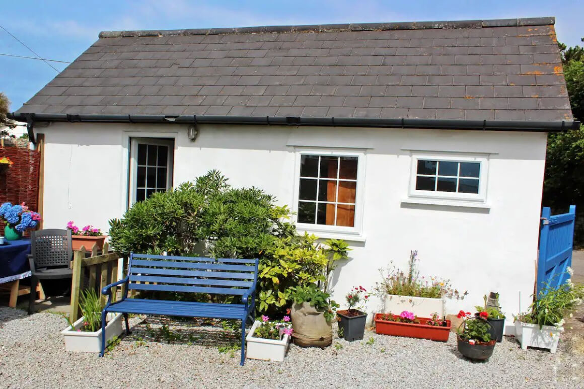 Studio close to the sea