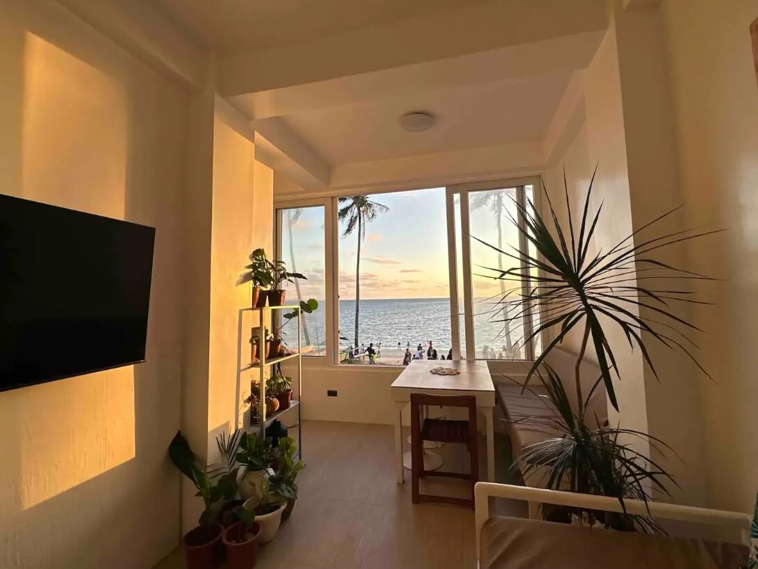 Sunrise Beachfront Apartment