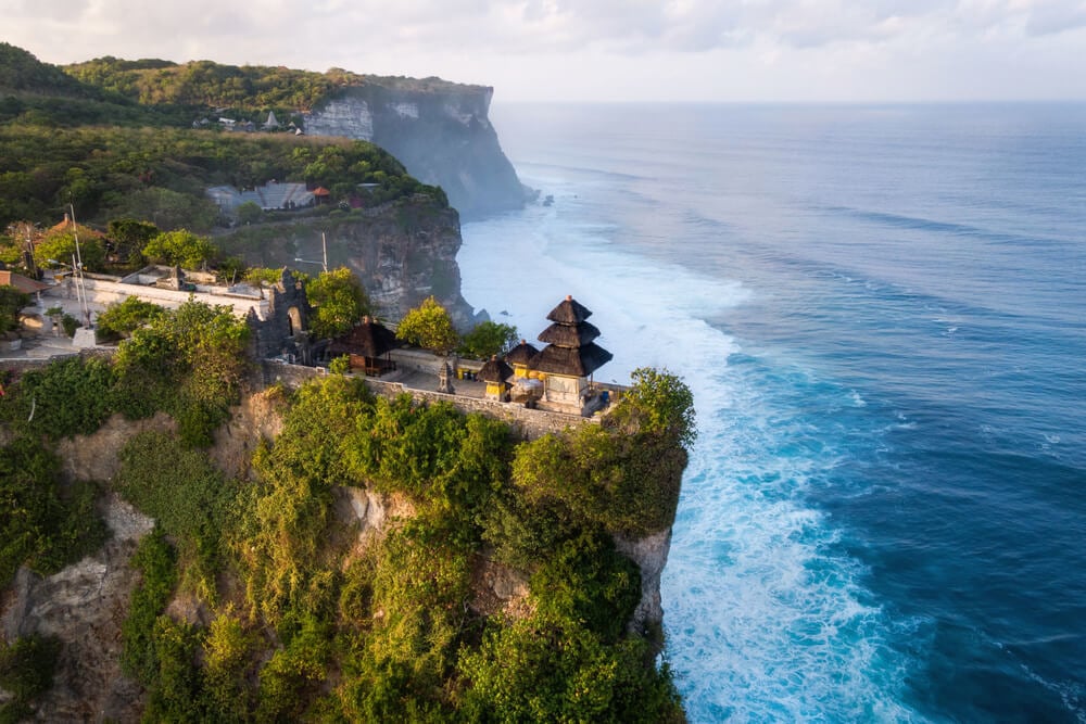 near uluwatu temple