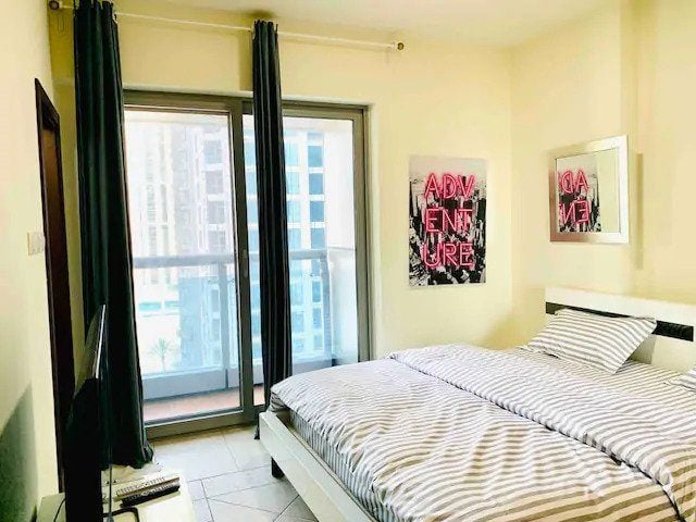 Luxury Room close to Metro Beach