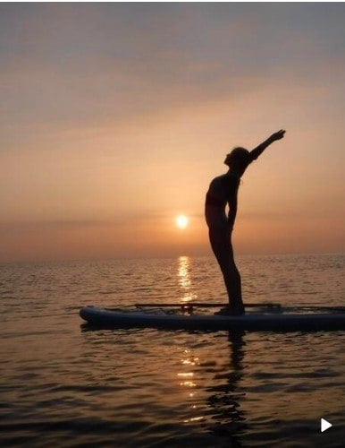 Test your balance with SUP Yoga