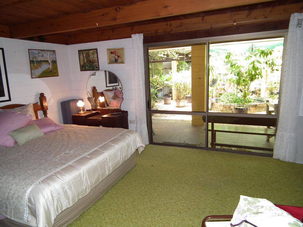 Best Hostel for Couples in Hervey Bay – Shady Grove B & B