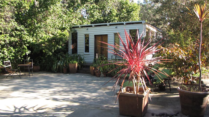 Cozy Carmel Cabin, Point Lobos, California