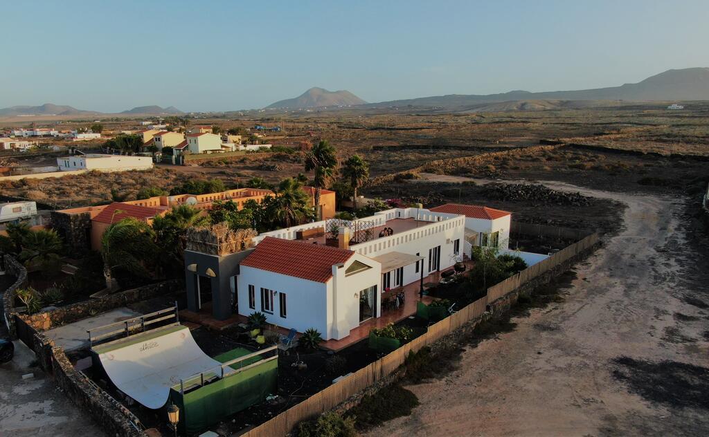 Da Mata Kite and Surf House best hostels in Fuerteventura