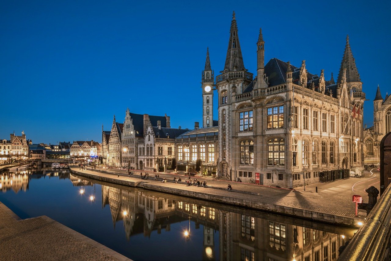 guide to travel in belgium