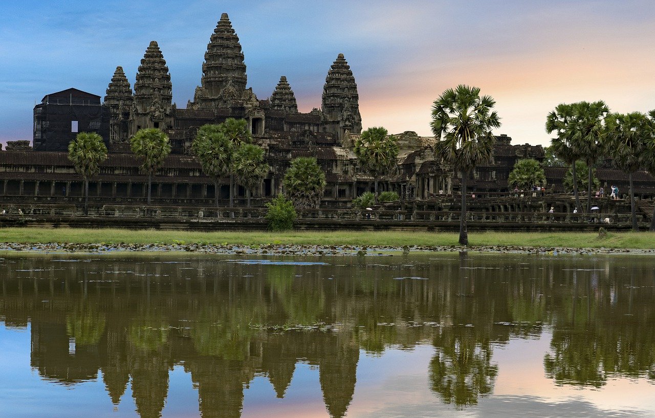 angkor wat at sunrise